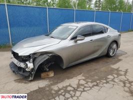 Lexus IS 2023 3
