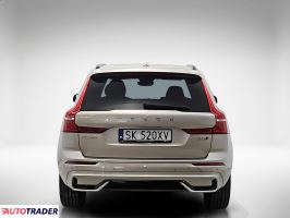 Volvo XC60 2023 2.0 250 KM
