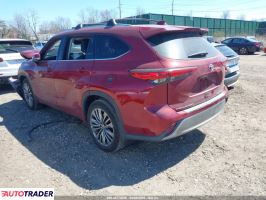 Toyota Highlander 2020 3