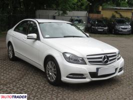 Mercedes C-klasa 2012 1.8 181 KM