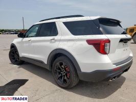 Ford Explorer 2022 3