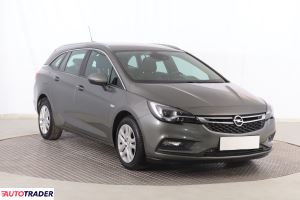 Opel Astra 2017 1.6 108 KM