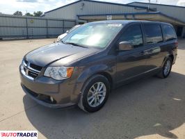 Dodge Grand Caravan 2020 3