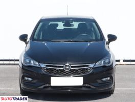 Opel Astra 2018 1.4 123 KM