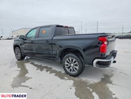 Chevrolet Silverado 2021 3