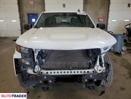 Chevrolet Silverado 2019 4