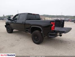 Chevrolet Silverado 2026 6