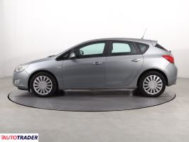 Opel Astra 2010 2.0 158 KM Opel Astra 2010 2.0 158 KM