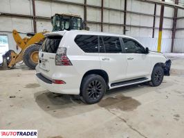 Lexus GX 470 2020 4