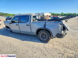 Chevrolet Silverado 2025 3