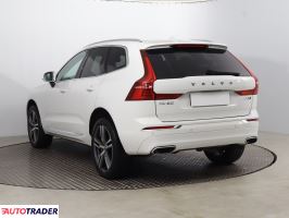 Volvo XC60 2018 2.0 187 KM