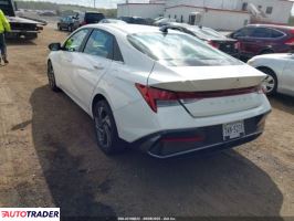 Hyundai Elantra 2024 2