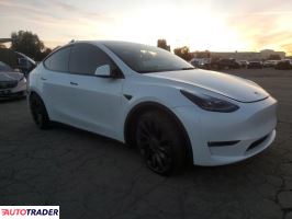 Tesla Model Y 2022 Tesla Model Y 2022