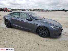 Tesla Model S 2022