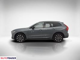 Volvo XC60 2023 2.0 197 KM