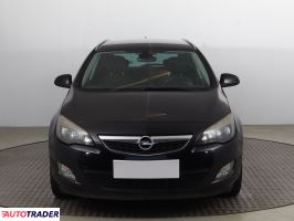 Opel Astra 2011 1.7 108 KM