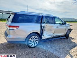 Lincoln Navigator 2024 3