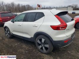 Volvo XC40 2022 2