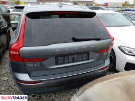 Volvo XC60 2018 2.0 190 KM
