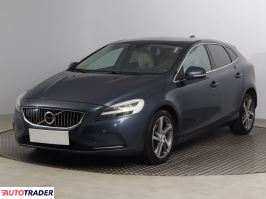 Volvo V40 2016 2.0 118 KM Volvo V40 2016 2.0 118 KM