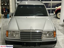 Mercedes W-124 1992 3.0 180 KM