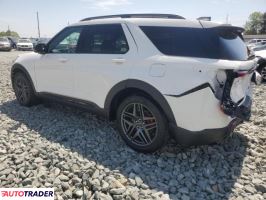 Ford Explorer 2025 3