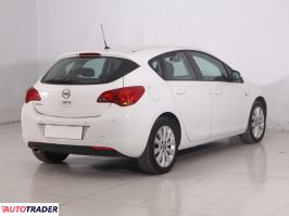 Opel Astra 2010 1.4 118 KM