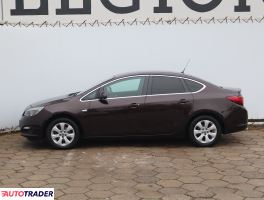 Opel Astra 2018 1.4 138 KM