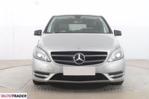 Mercedes B-klasa 2013 1.8 107 KM