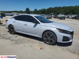 Nissan Altima 2025 2