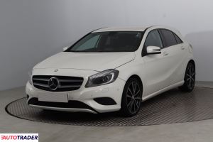 Mercedes A-klasa 2013 1.6 120 KM