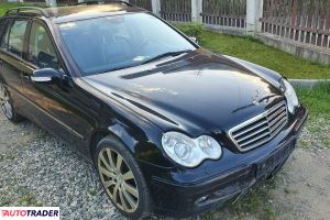 Mercedes C-klasa 2002 3.2 218 KM Mercedes C-klasa 2002 3.2 218 KM