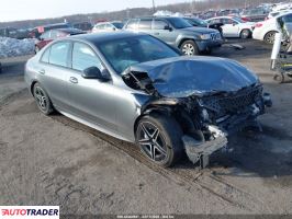 Mercedes 300 - zobacz ofertę