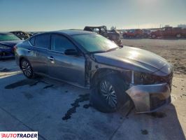 Nissan Altima 2024 2