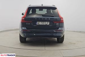 Volvo XC60 2021 2.0 250 KM