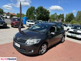 Toyota Auris 2011 1.3 100 KM