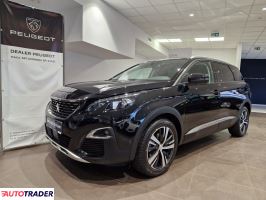 Peugeot 5008 2018 1.5 130 KM