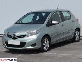 Toyota Yaris 2012 1.3 97 KM