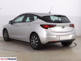 Opel Astra 2016 1.6 108 KM