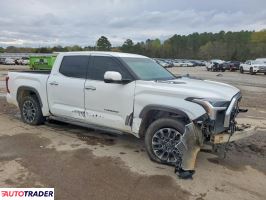 Toyota Tundra 2022 3