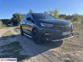 Opel Grandland X 2017 1.2 130 KM