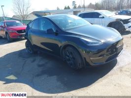 Tesla Model Y - zobacz ofertę