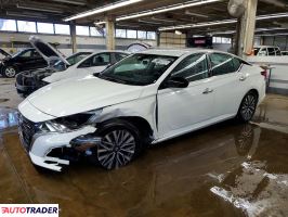Nissan Altima 2025 2