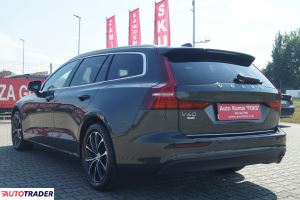 Volvo V60 2018 2 150 KM