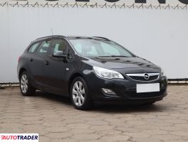 Opel Astra 2012 1.4 118 KM