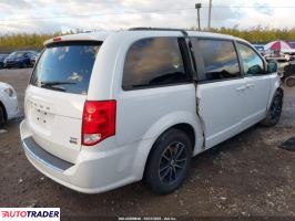 Dodge Grand Caravan 2019 3