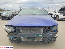Hyundai Elantra 2025 1