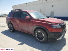 Nissan Pathfinder 2024 3