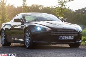 Aston Martin DB9 Coupé 2005 5.9 455 KM