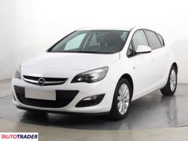 Opel Astra 2015 1.6 113 KM